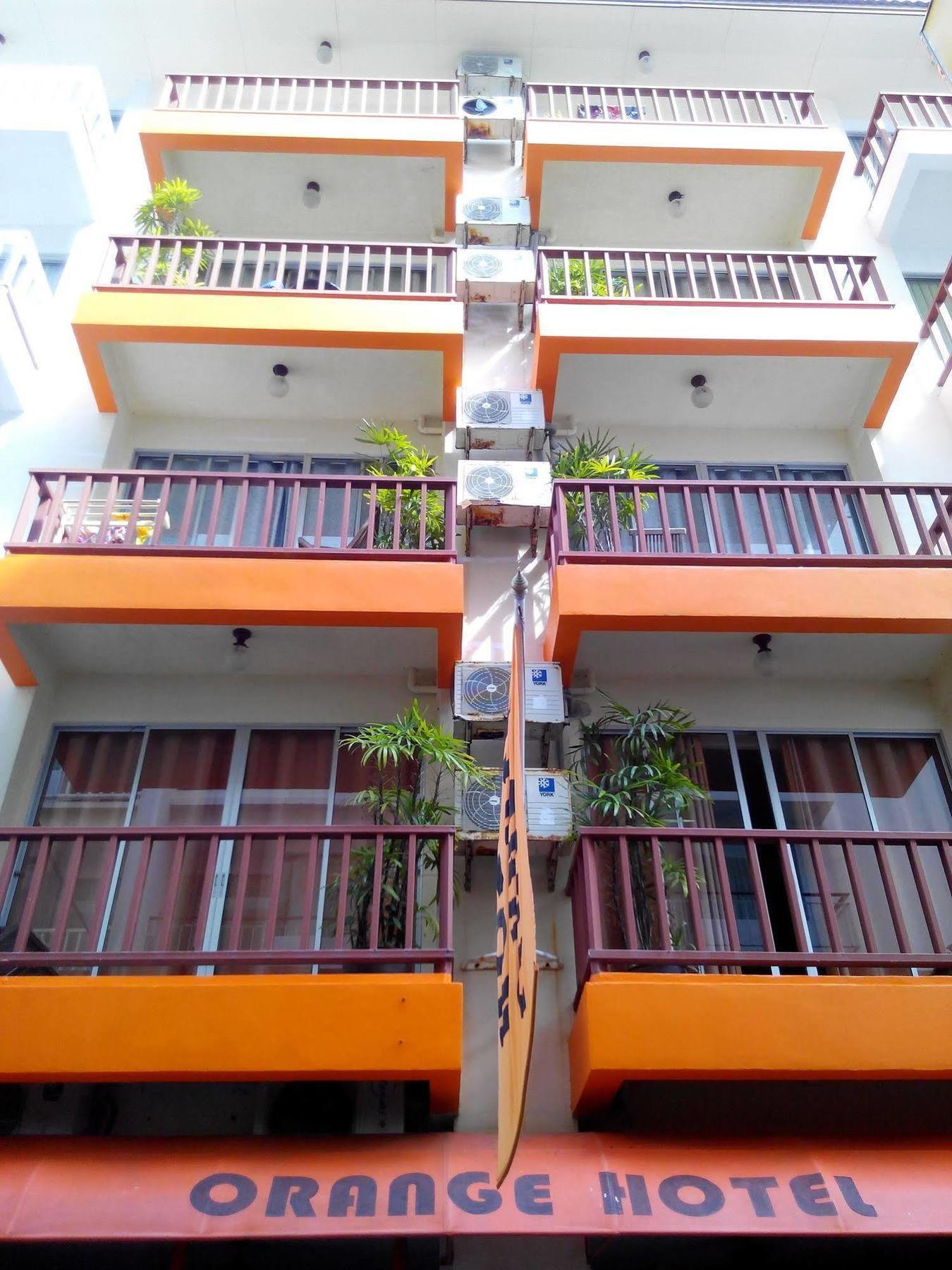 Orange Hotel Patong Dış mekan fotoğraf